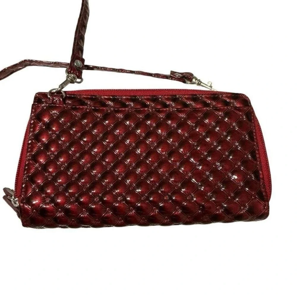 Burton‎ red crossover bag